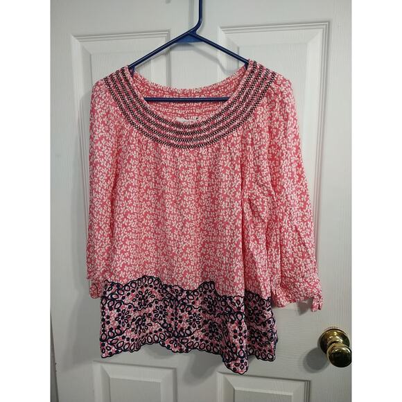 Fever Women S Flowy Boho Embroidered Wide Hem Blouse Pink White Navy pullover - Picture 3 of 8